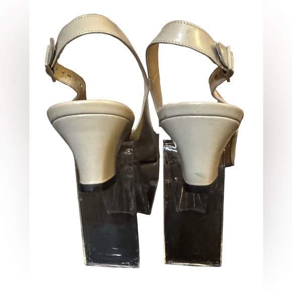 VTG Salvatore Ferragamo Kitten Heel - Picture 5 of 6